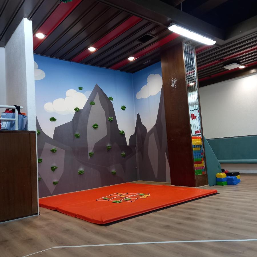Family Resort Urania Башка-Вода Экстерьер фото